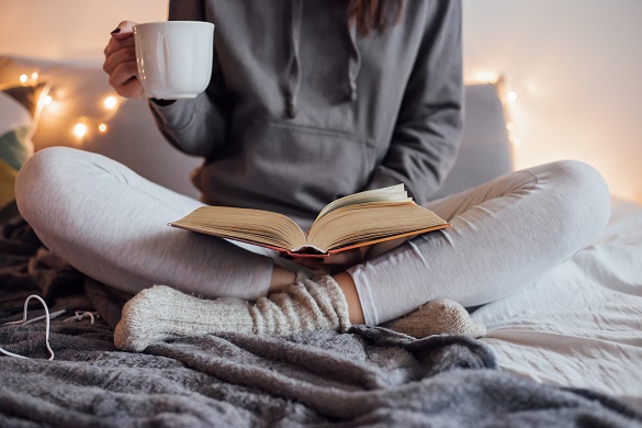 Чтение перед сном полезно или нет