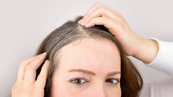 Болит кожа головы: 10 частых причин и способы избавиться от боли